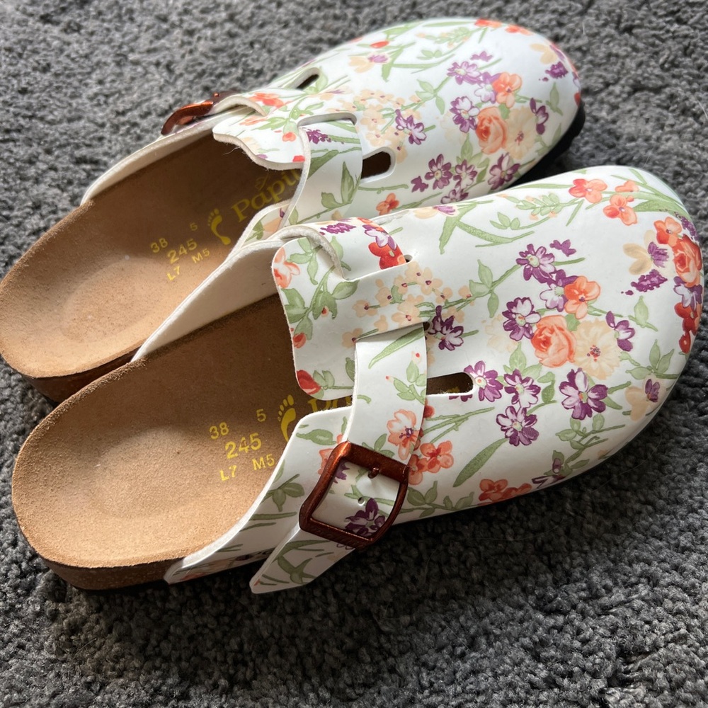 Papillio Birkenstock Boston Clogs Women White Floral Slip On Size 38/7US